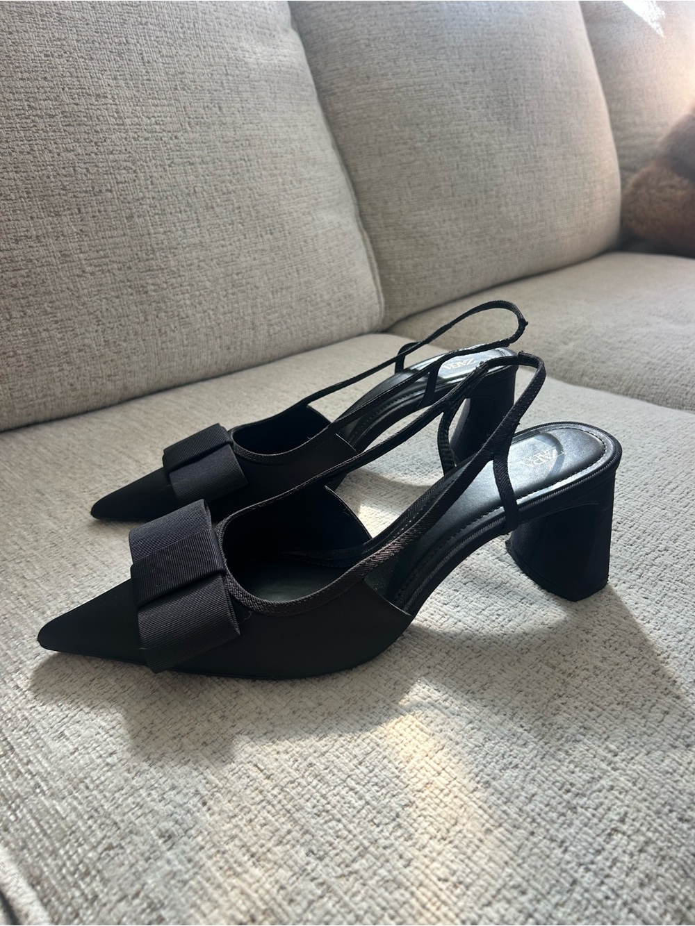 Zara Black Pointed Slingback Heels with Bow Accent